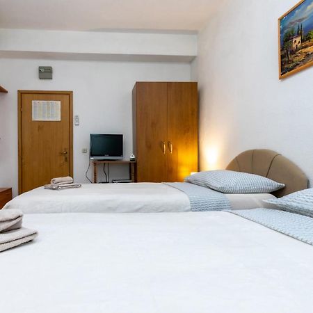 Kaštela Apartments Dino מראה חיצוני תמונה