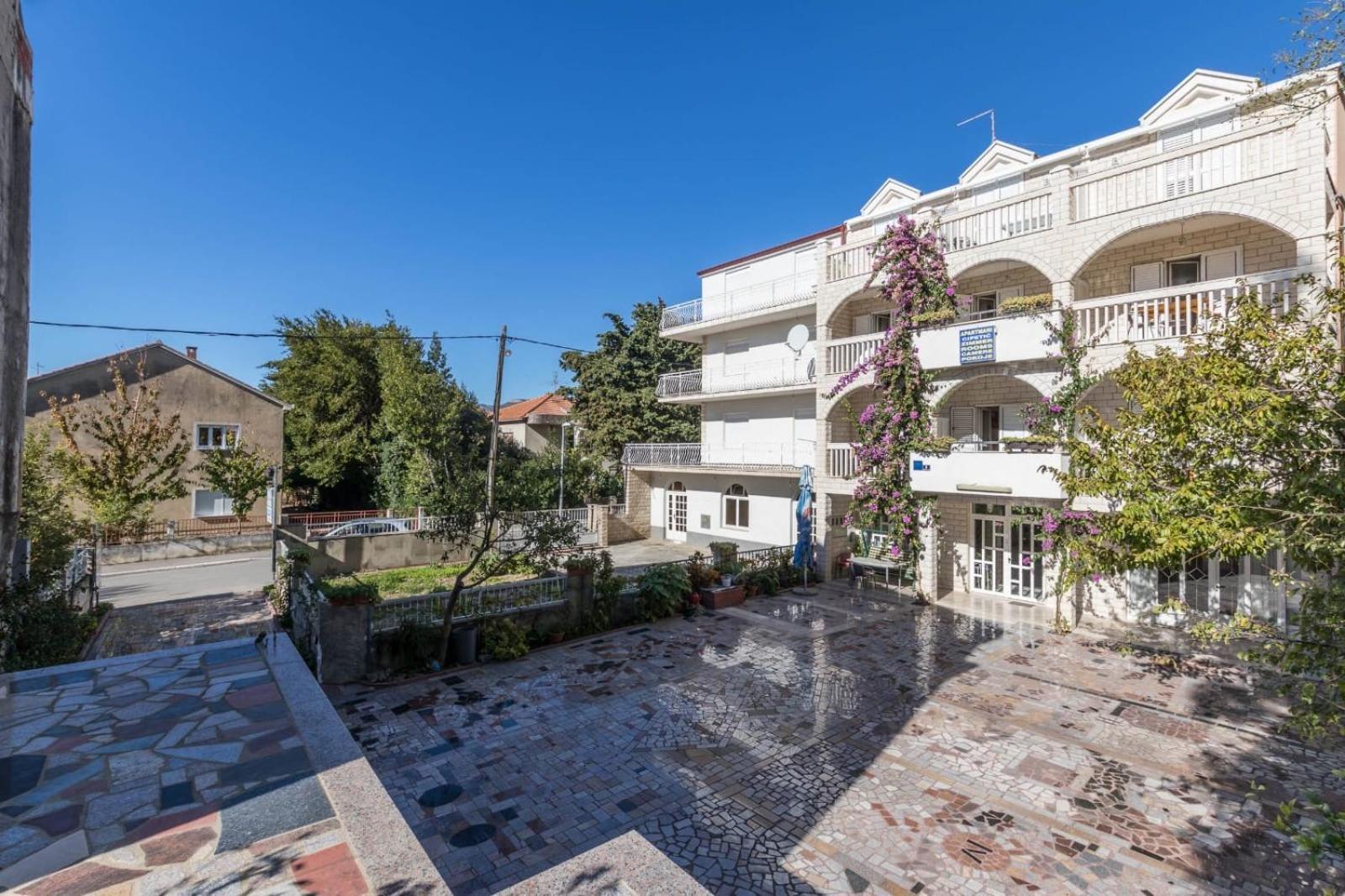 Kaštela Apartments Dino מראה חיצוני תמונה