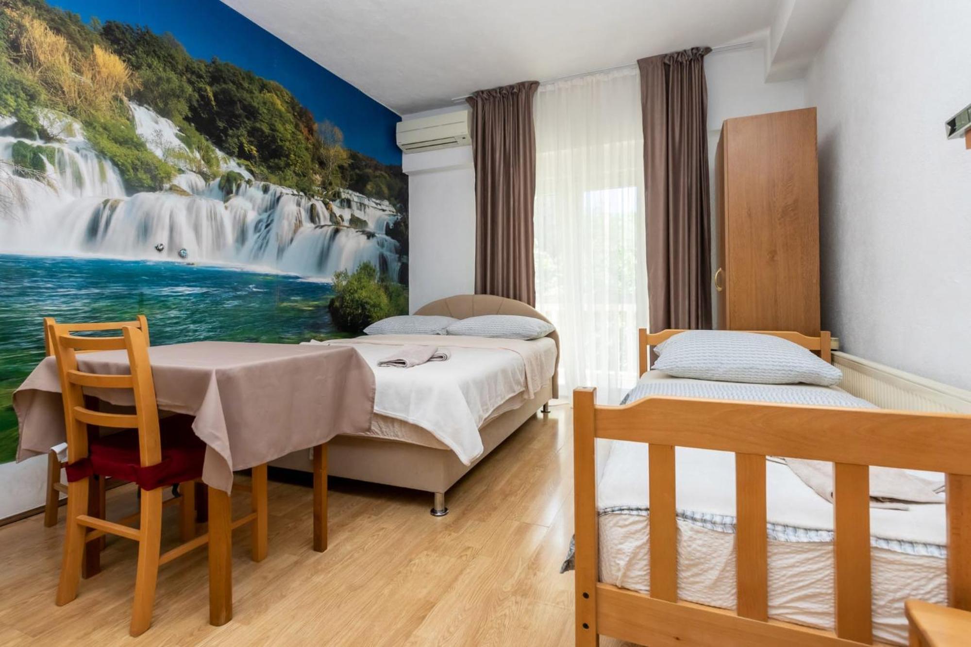 Kaštela Apartments Dino מראה חיצוני תמונה