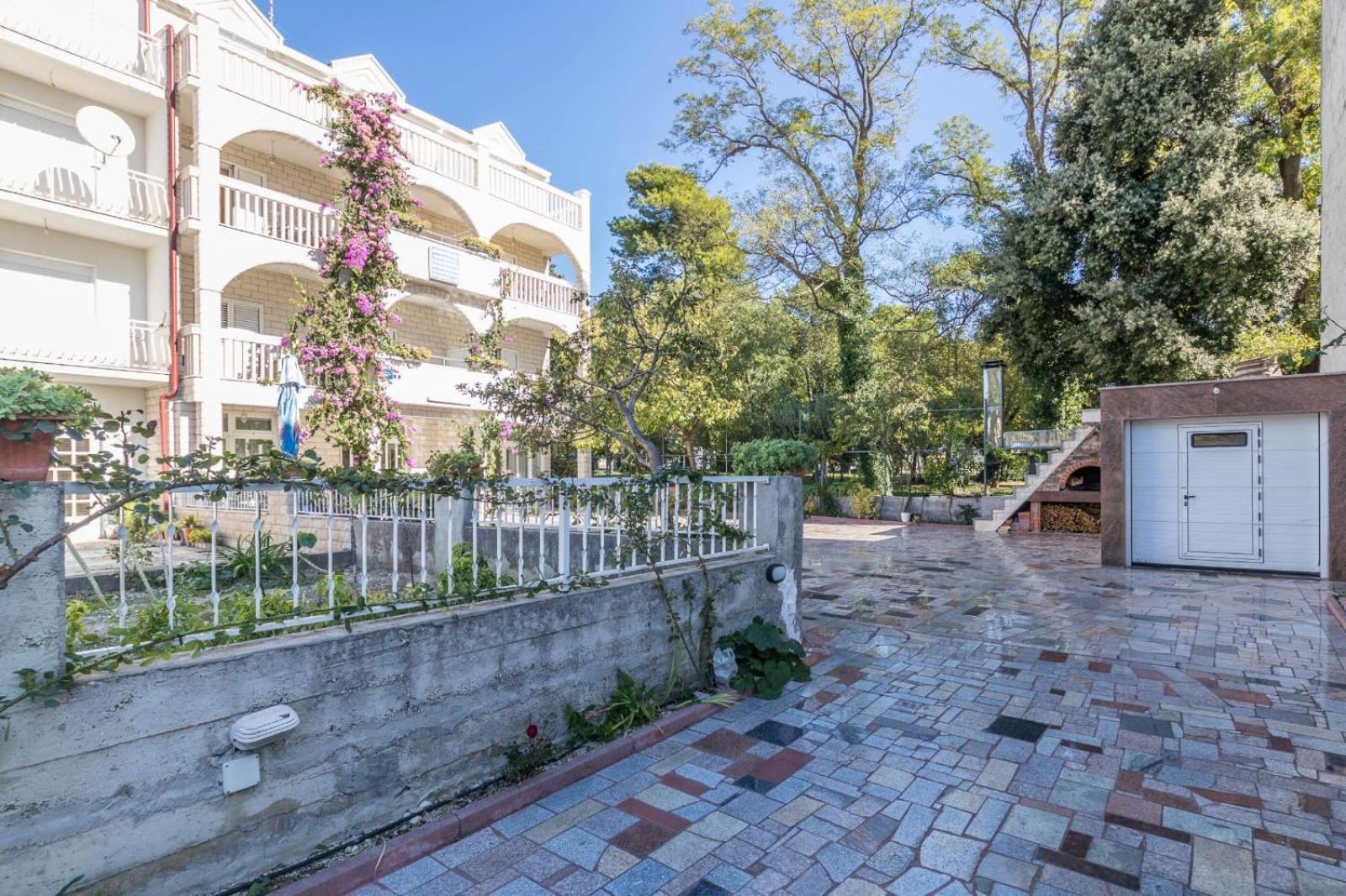 Kaštela Apartments Dino מראה חיצוני תמונה
