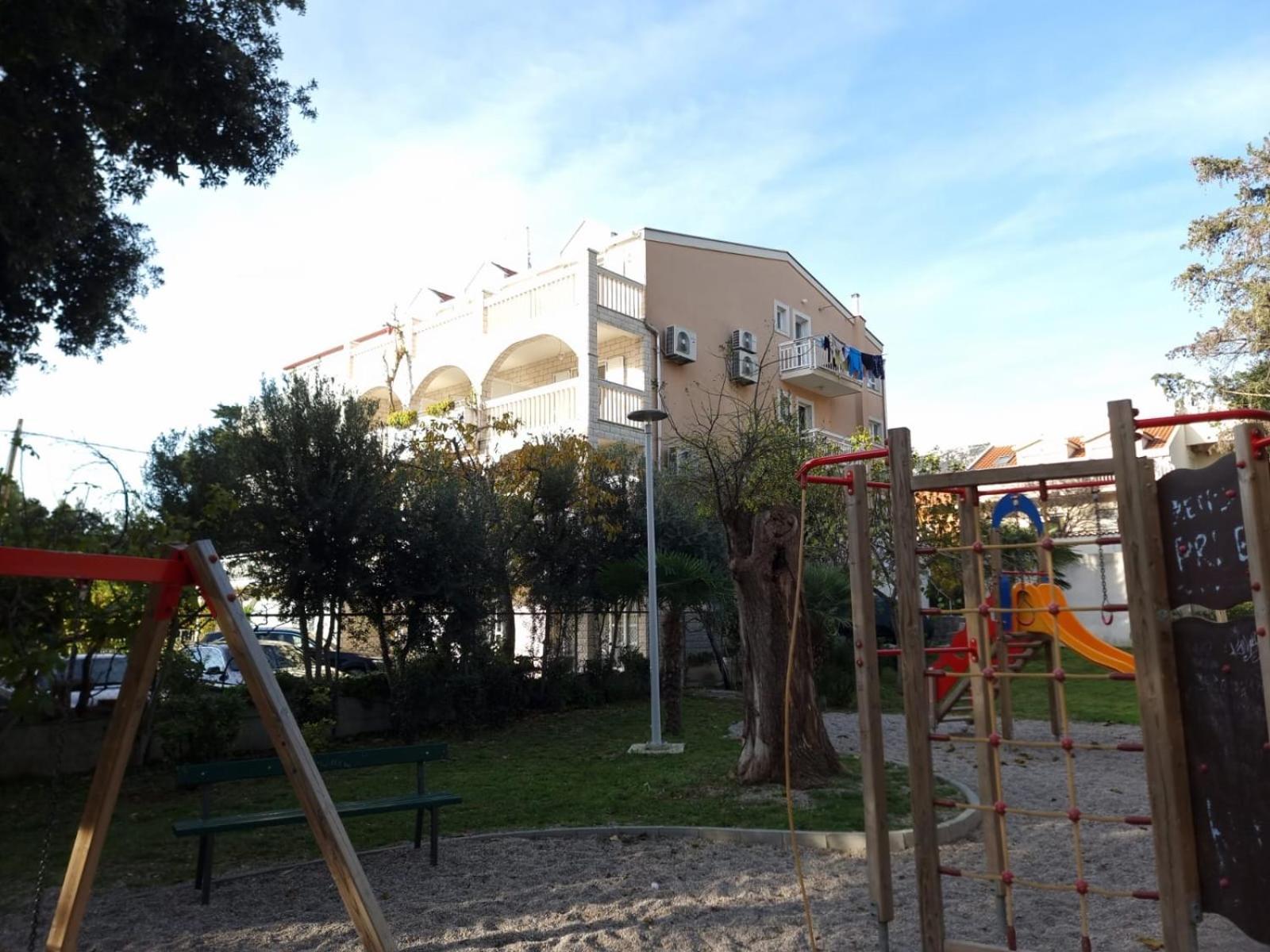 Kaštela Apartments Dino מראה חיצוני תמונה